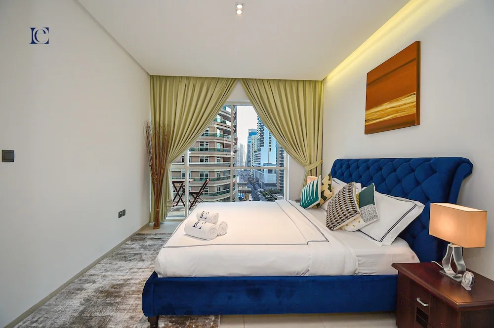 Brand New 1BR Apartment West Avenue Marina - CLN