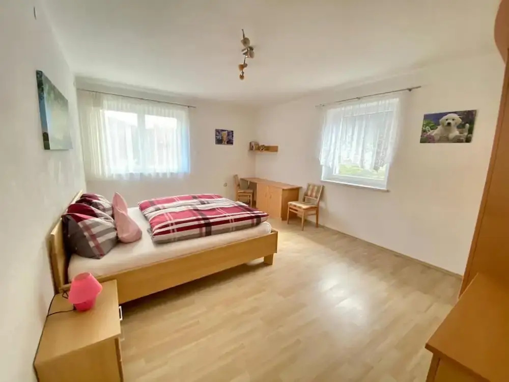 Chalet in Rennweg near Ski Slopes