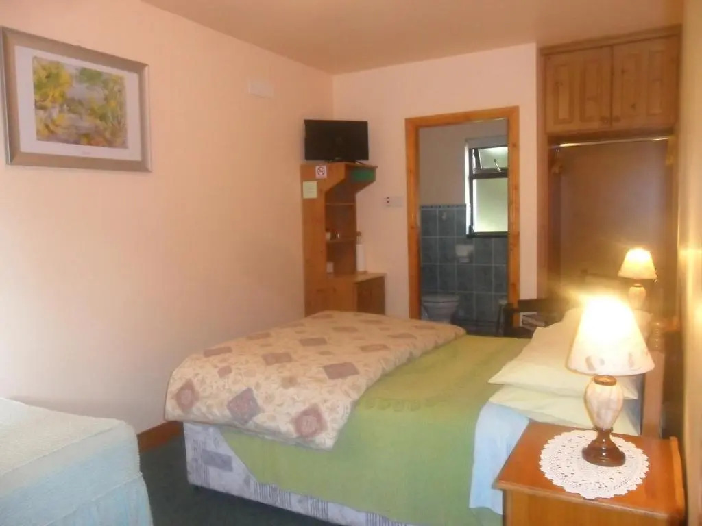 Glen House Room