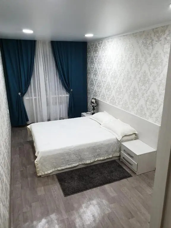 Apartment on Metallurgov 32