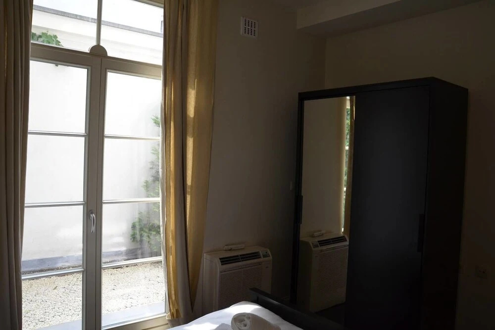 Saint Pauls Suite 2