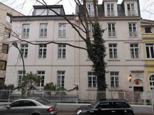 Guesthouse Dirazi