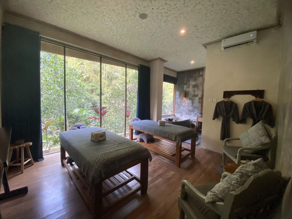 Курорт Kenran Resort Ubud by Soscomma