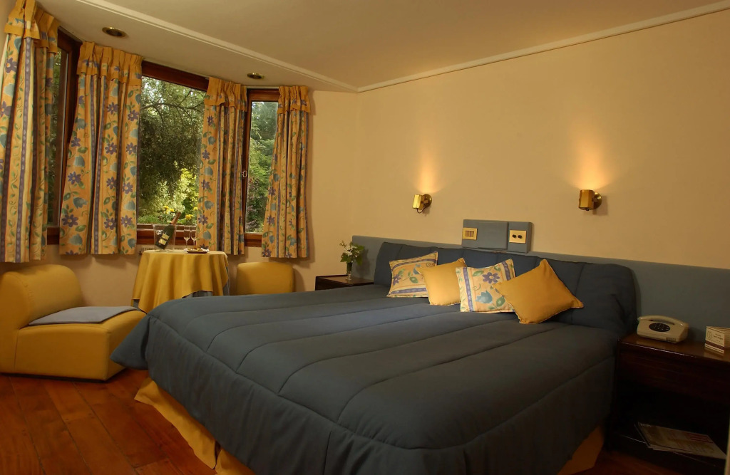 Hosteria Las Lengas by Visionnaire
