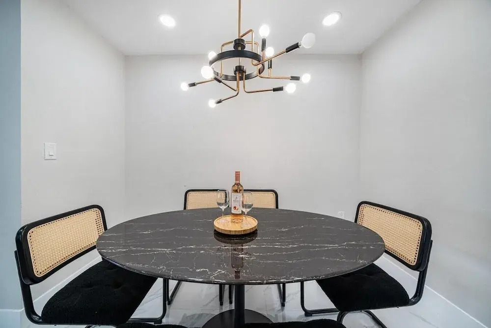 Luxurious 4BR Miami Home With Large Patio & Outdoor Space!