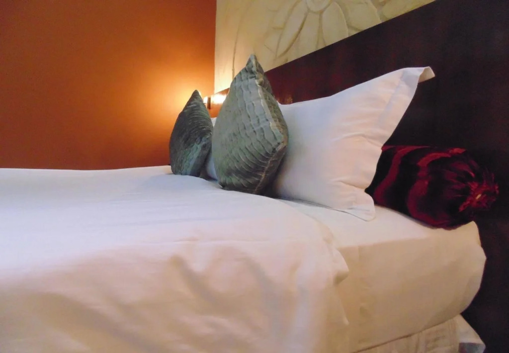 Gestone Hotel & Restaurant