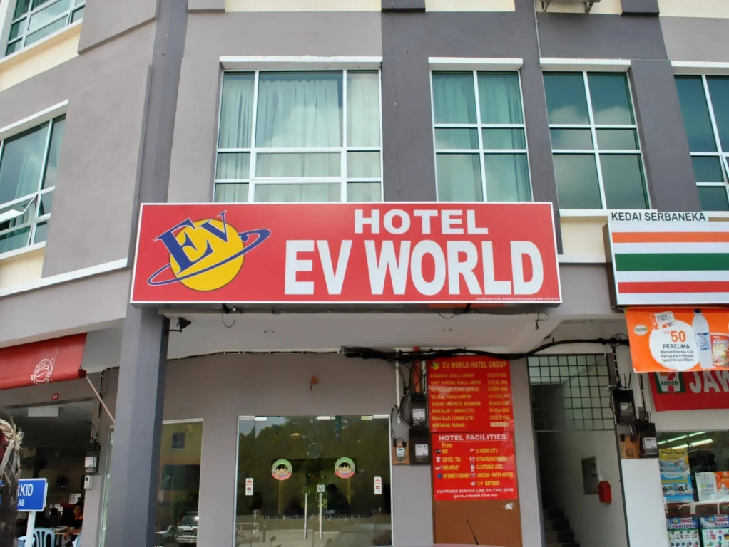 OYO 89493 Q Hotel Mentakab
