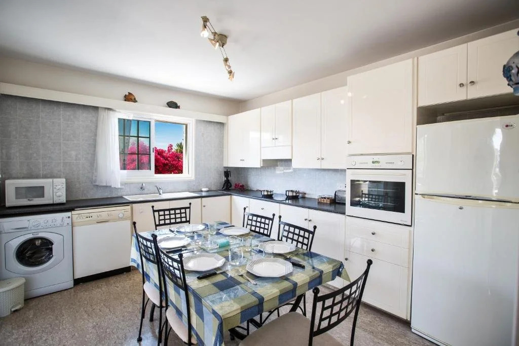 Merab Center Villas