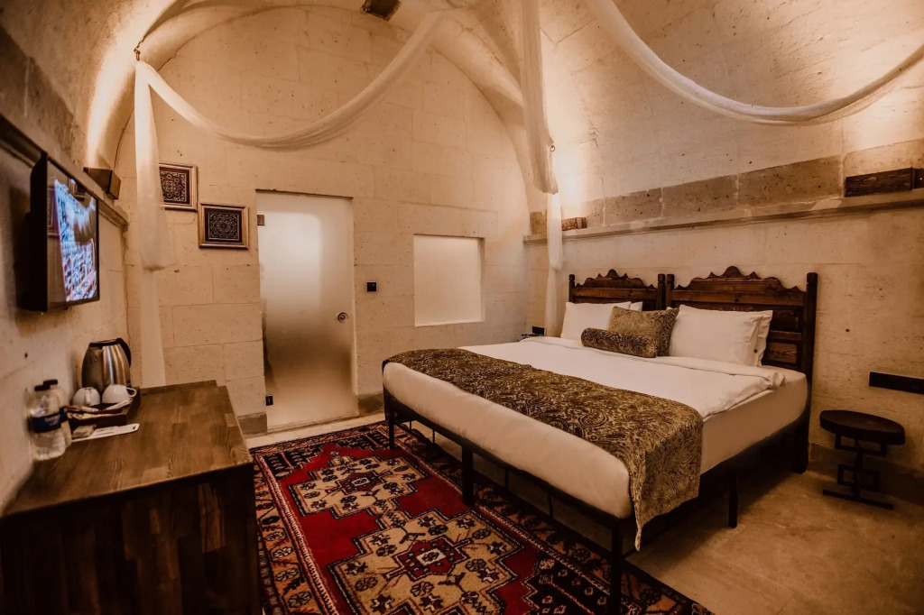 Ortahisar Cave Hotel