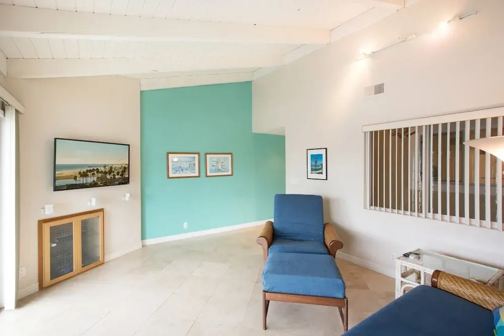 120 31st St B 3 Bedroom Duplex