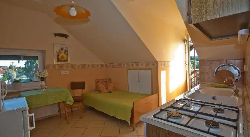 Margaret Apartman
