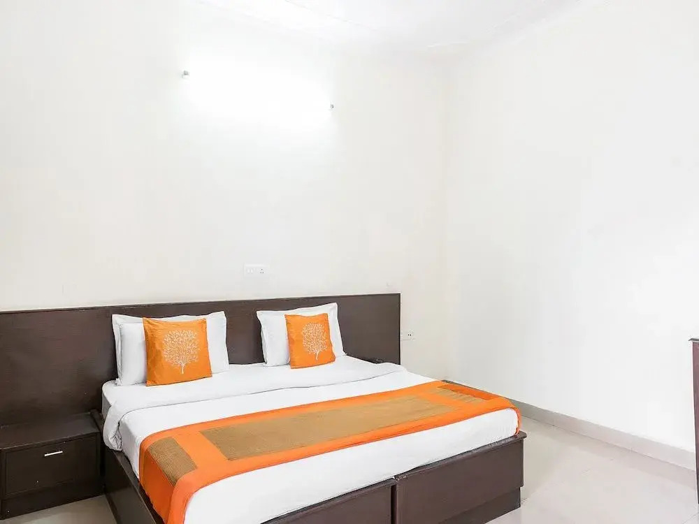 Capital O 15929 Comfort Residency