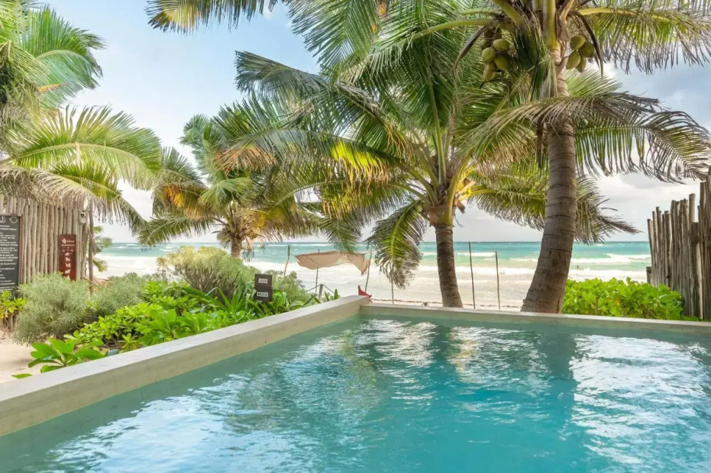 Casa Ganesh Beachfront Tulum Hotel