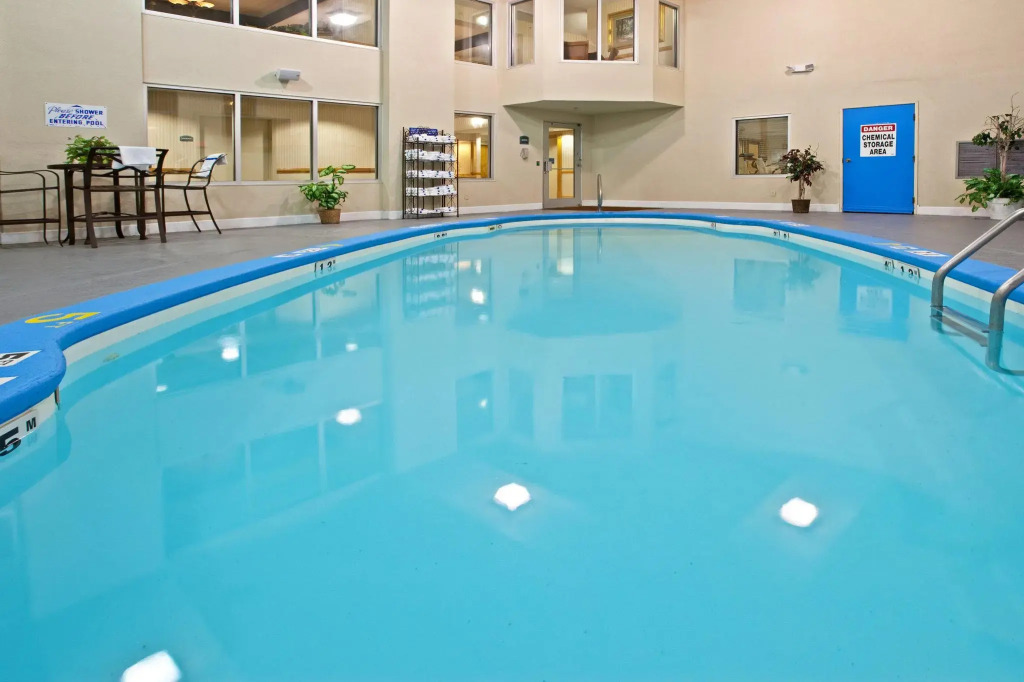 Holiday Inn Express Scottsburg by IHG