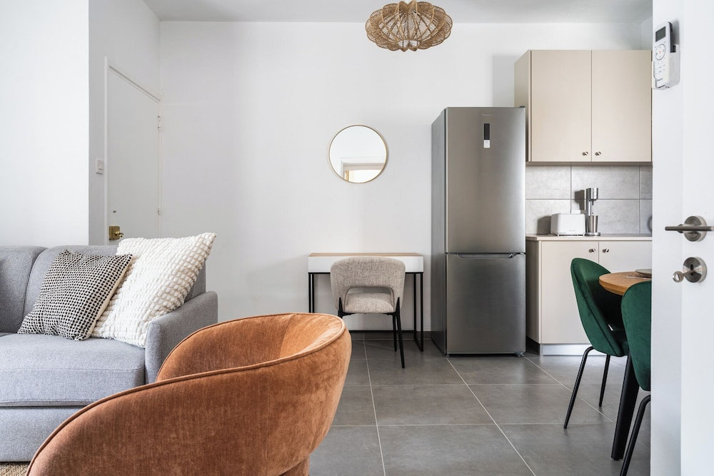 Coastal Oasis Family Suite