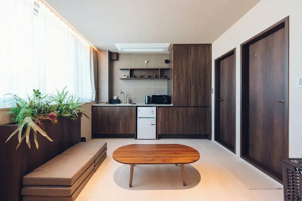 MONTHLIV Gwangjang Market Hotel Stay