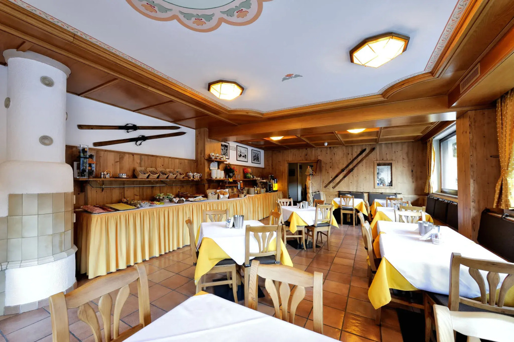 Hotel Montana