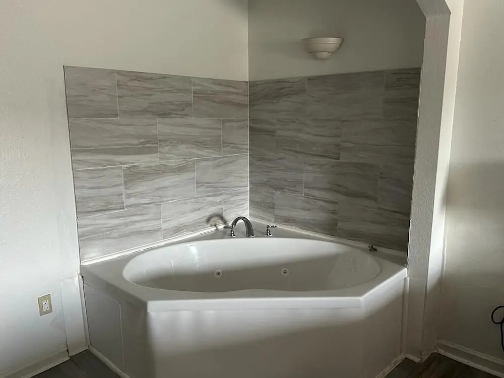 Quality Inn & Suites Decatur Priceville I-65