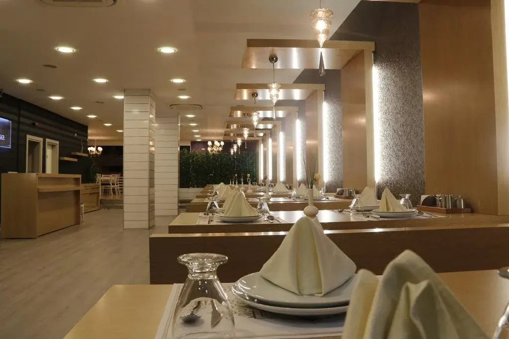 Enar Hotel