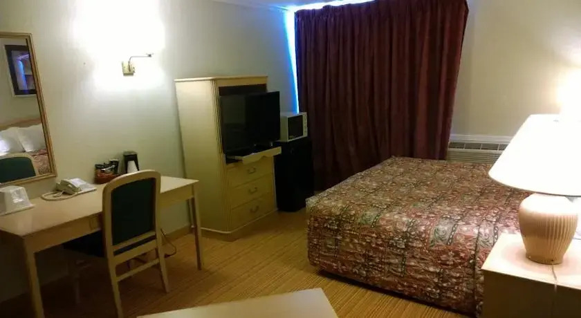 Days Inn - Goodland