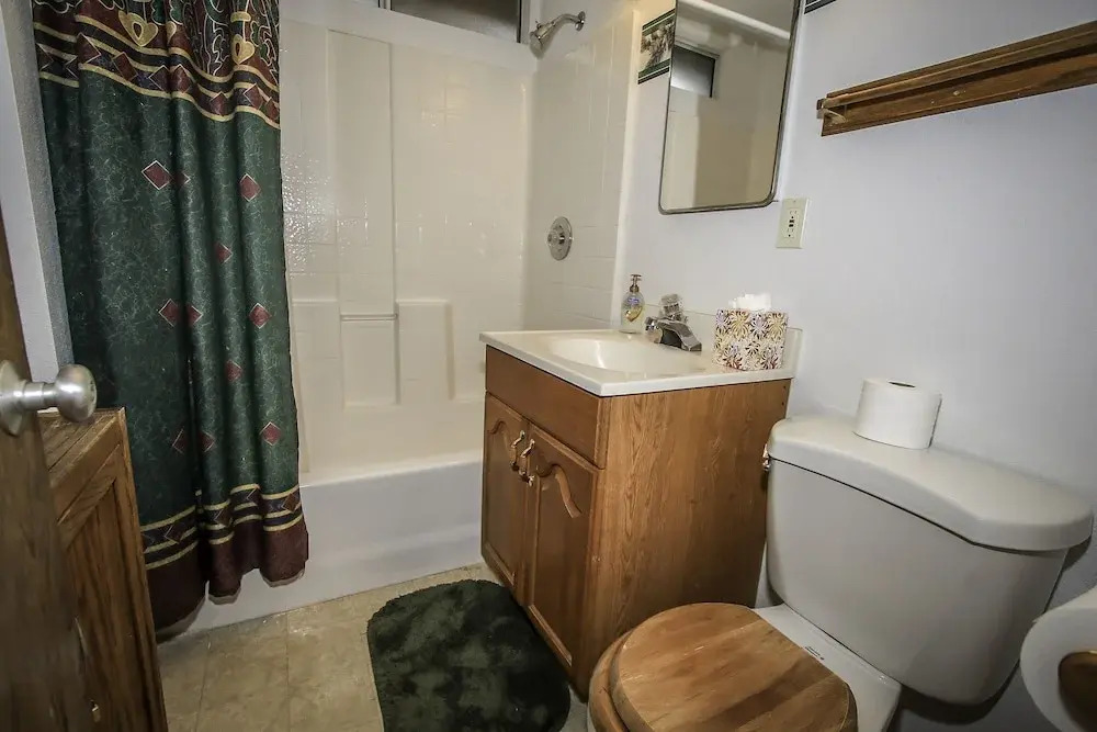 A Ski View - 2 Br home by RedAwning