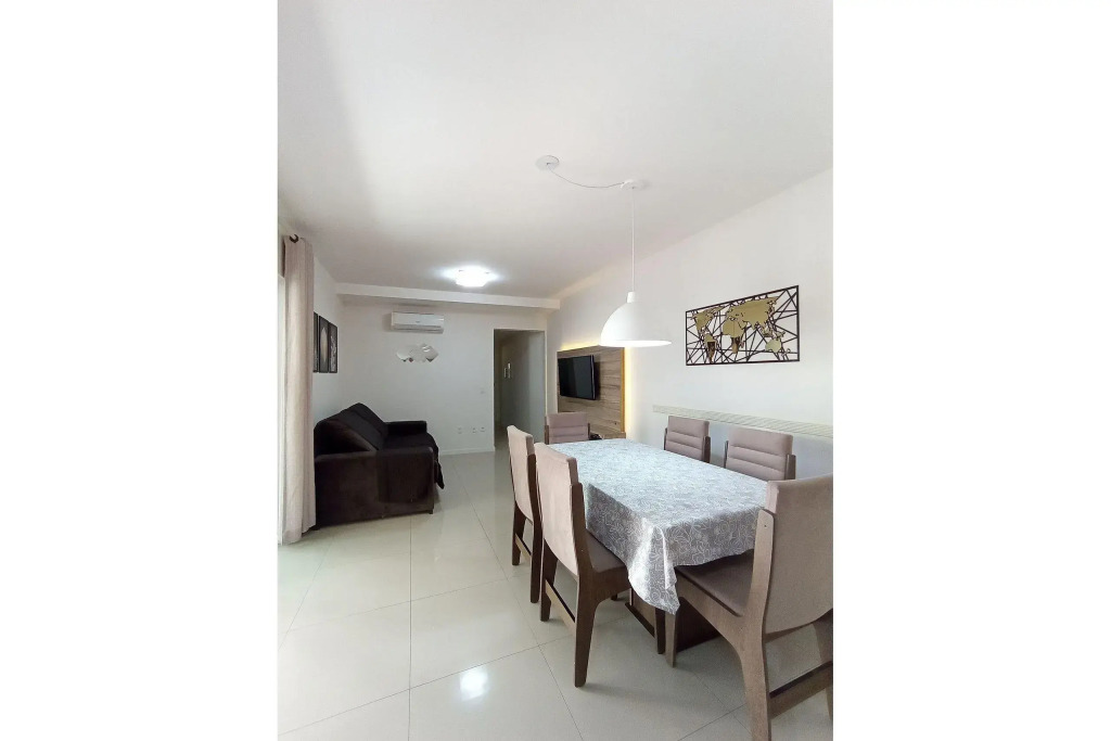 Var 102b Dpto Amplio En Residencial Con Piscina