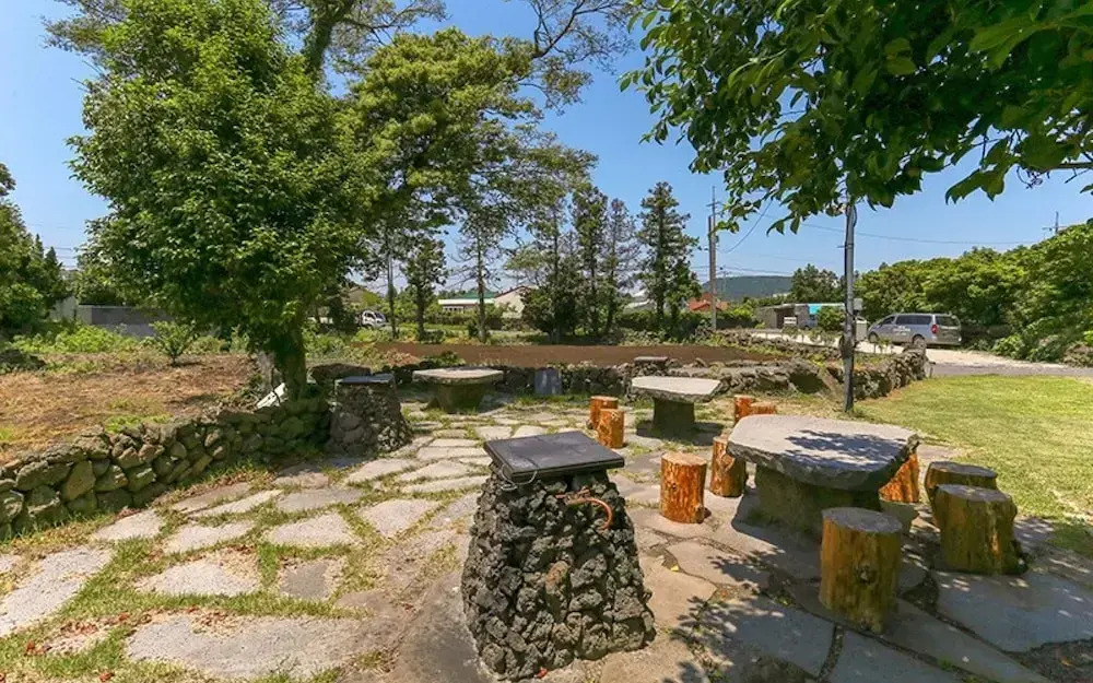 Seogwipo Bijagot Pension