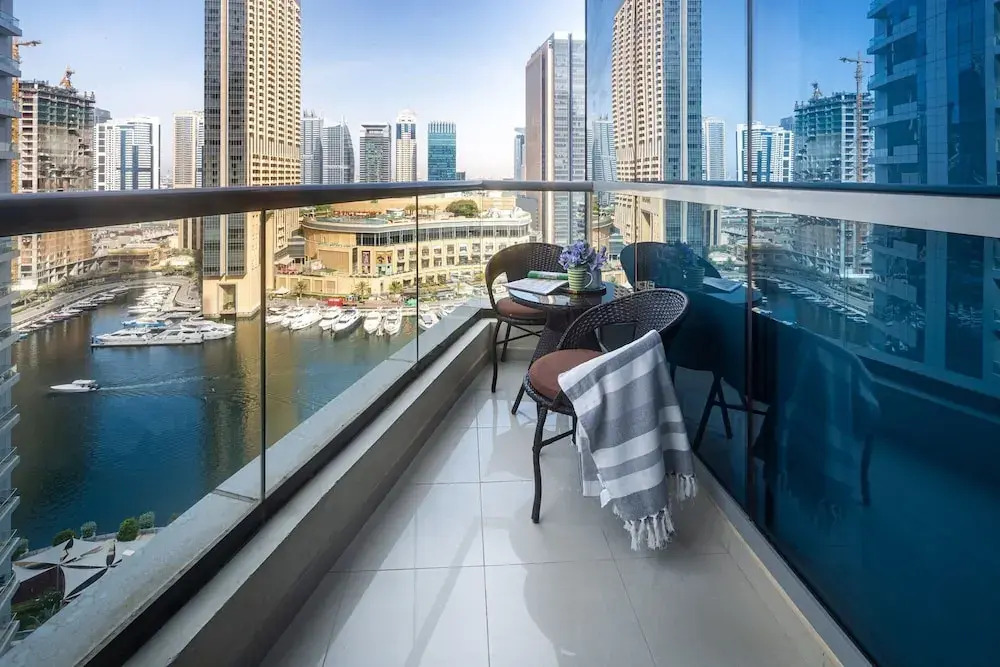 Modern Studio w/ Incredible Marina Views!