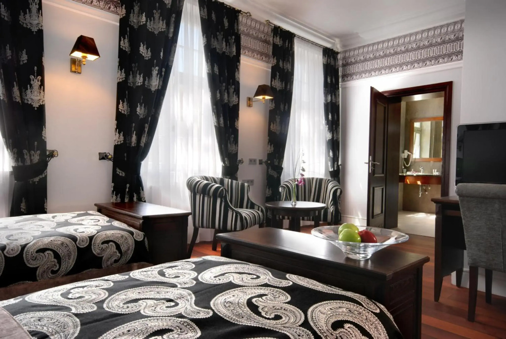 Hotel Holland House Old Town