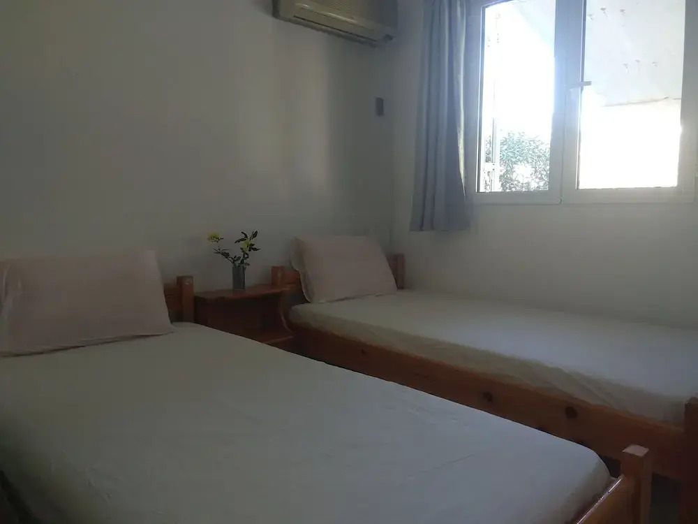 Roula's Rooms