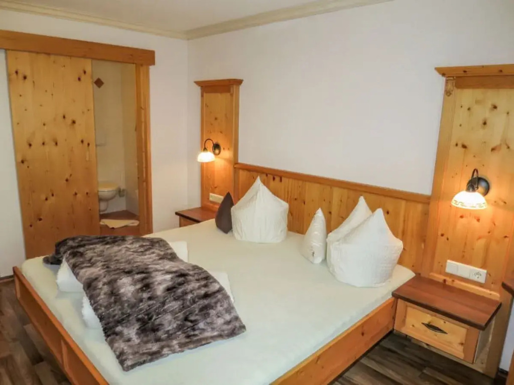 Sesselebenerhof 36723