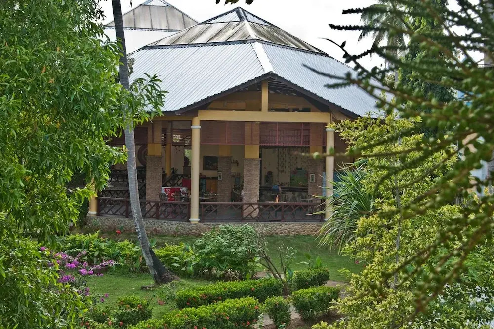 Crystal Paradise Resort Spa & Winery