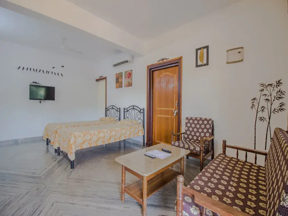 OYO 13528 Home 1BHK Siolim