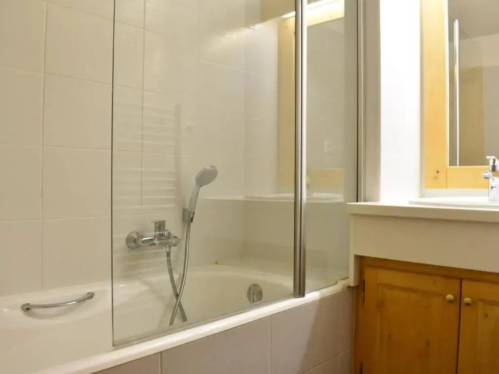Appartement Méribel, 4 pièces, 8 personnes - FR-1-180-168