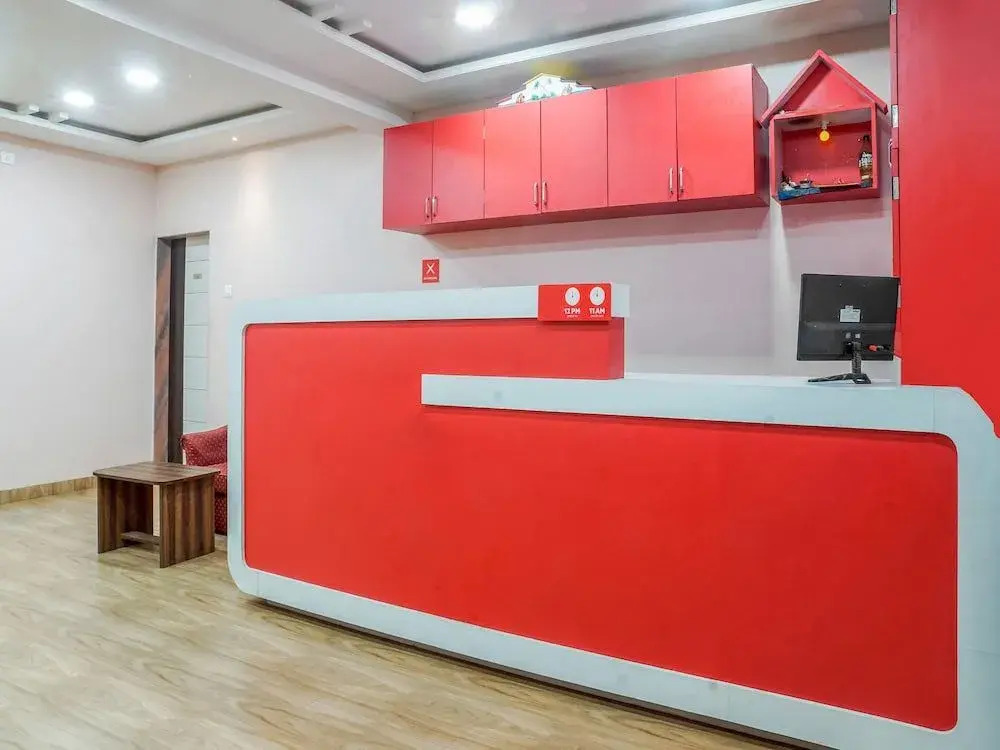 OYO 25095 Hotel Valley View Residency
