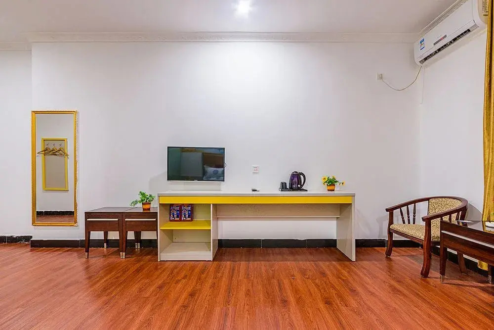 Guangzhou Nalun Xinhang Hotel