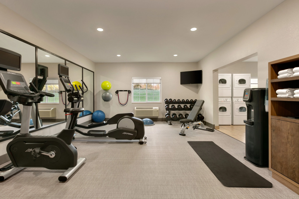Candlewood Suites Springfield