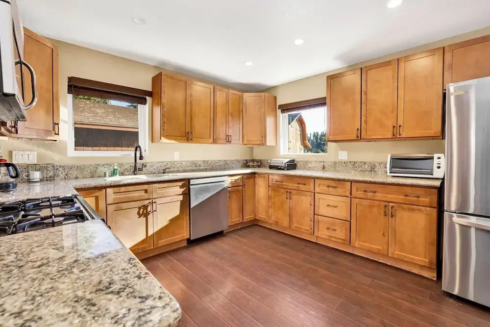 Fawnskin Chalet-1826 by Big Bear Vacations
