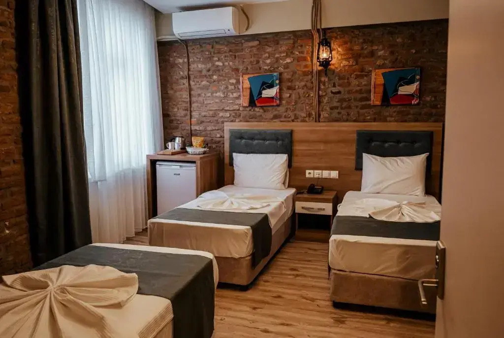 HASUNİ TAŞ HOTEL