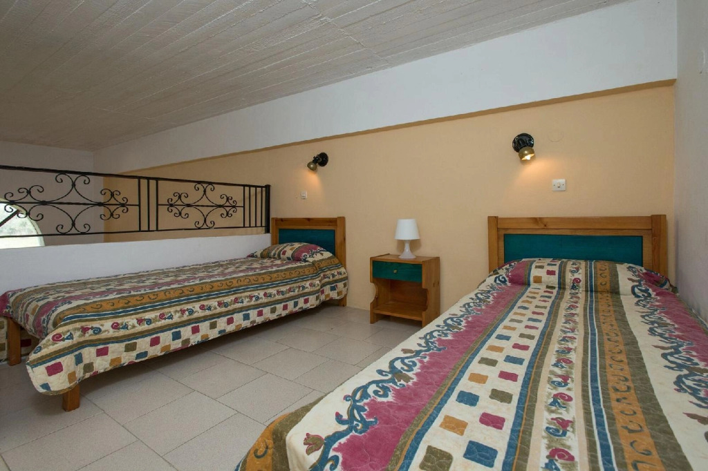 Tsonas Apartments