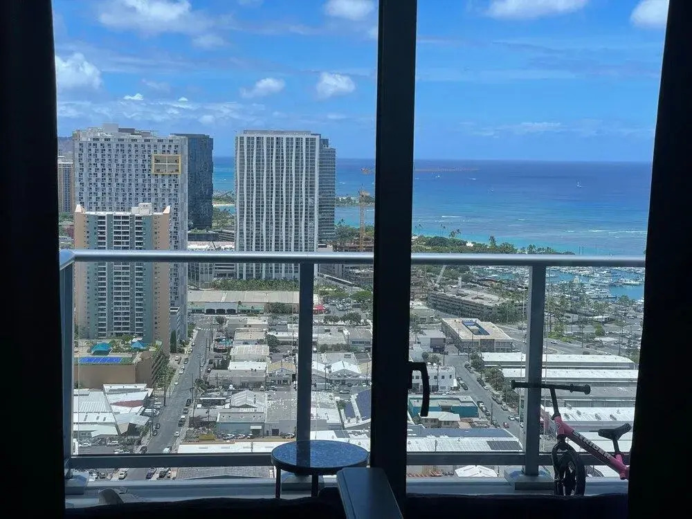 Residence Salt at Kakaako