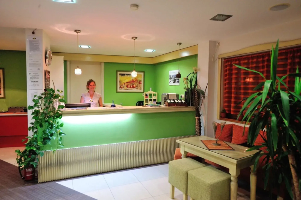 "VILLA DENY" Boutique HOTEL