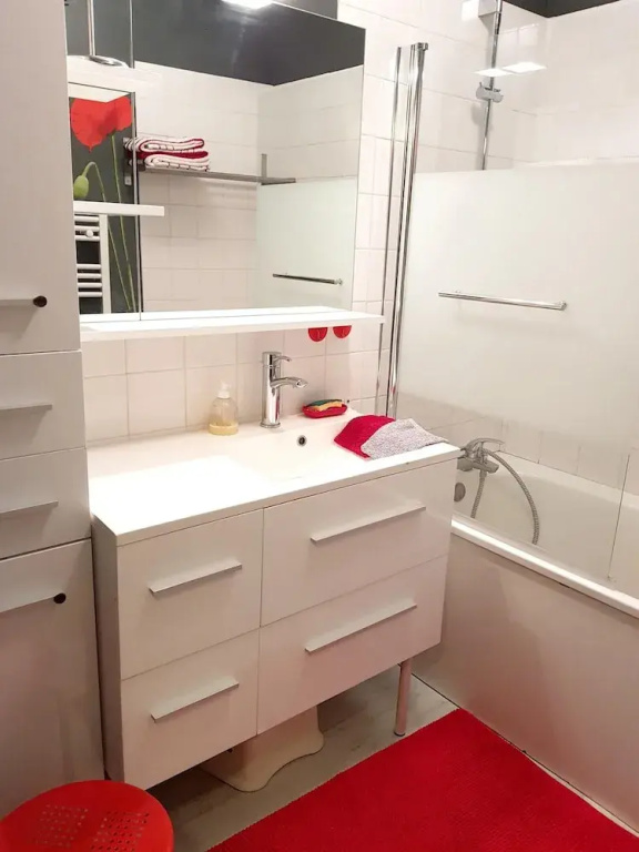 House With 2 Bedrooms in Vonnas, With Wonderful City View, Furnished Terrace and Wifi
