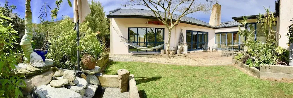 The Oasis by the Sea and Forest