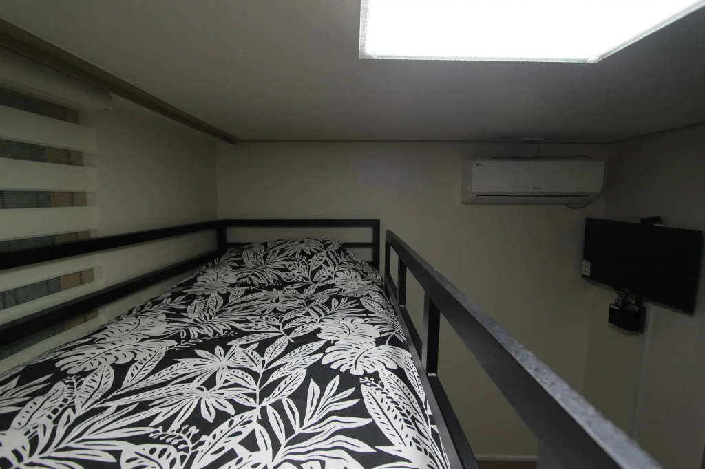 Bunk Guesthouse Hostel 2