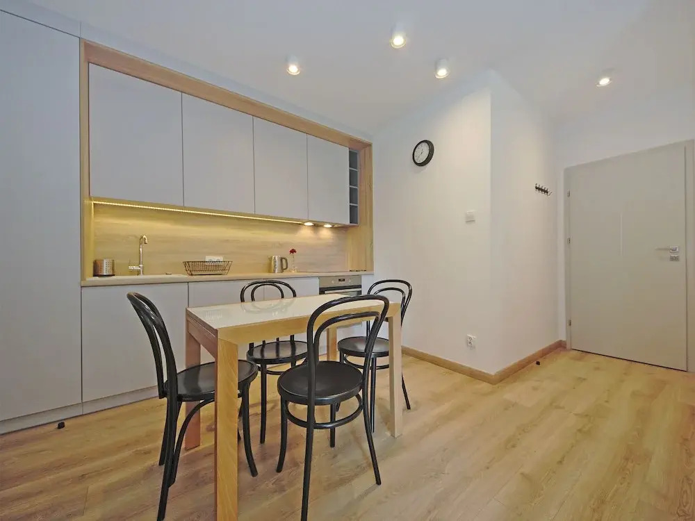 City Center - Granary Island by Apartmore