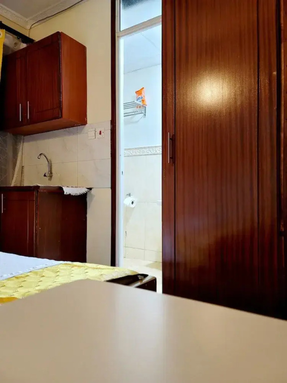 Sunrise Suites