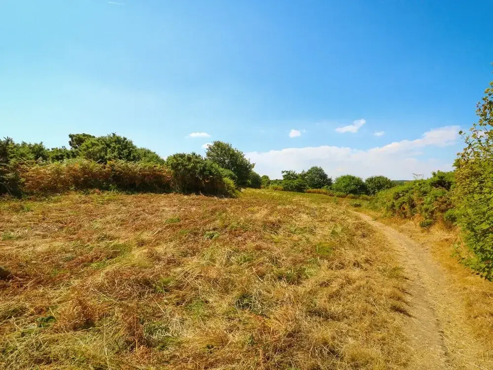 Howards Hill West