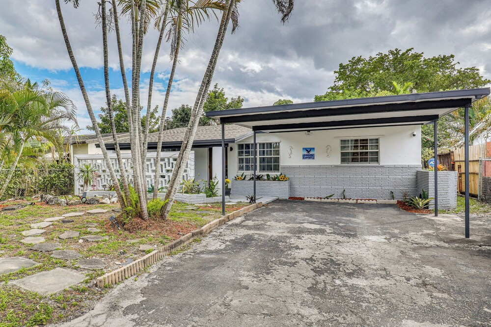 Cozy Fort Lauderdale Home w/ Yard: 7 Mi to Beaches