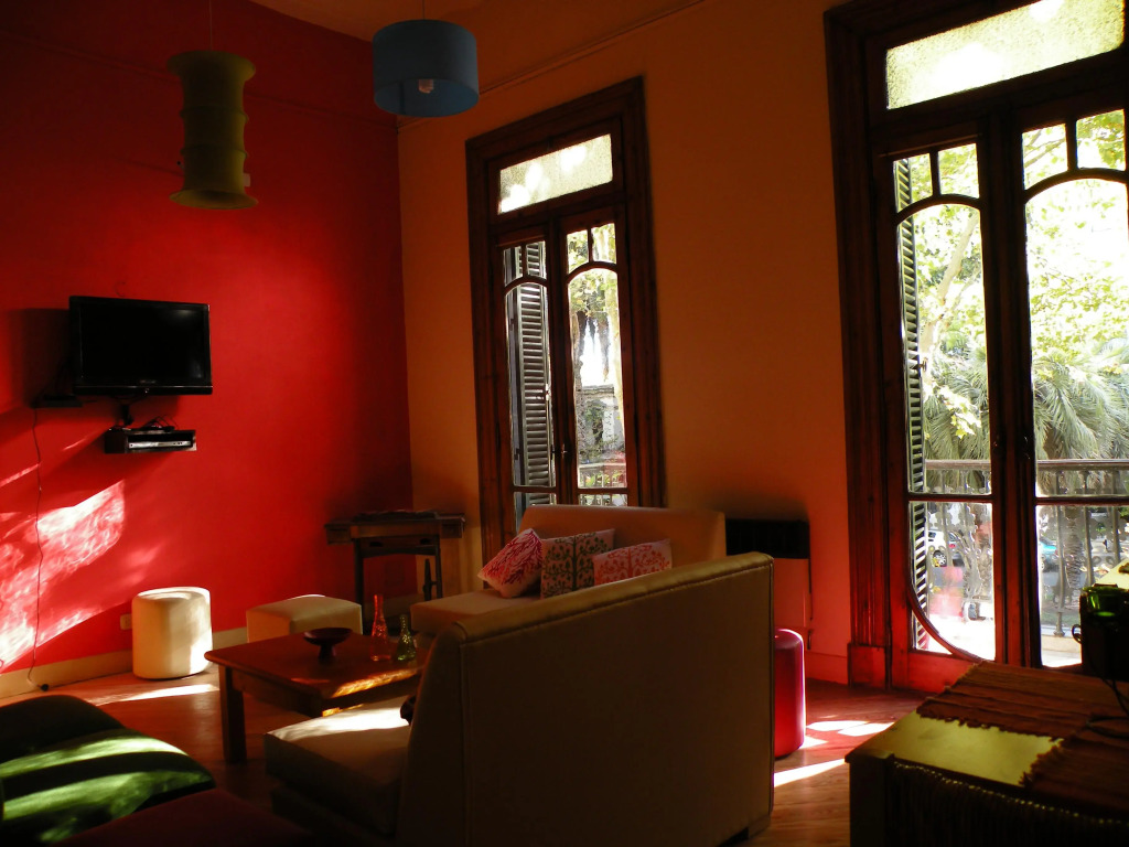 Bonarda Bon Hostel